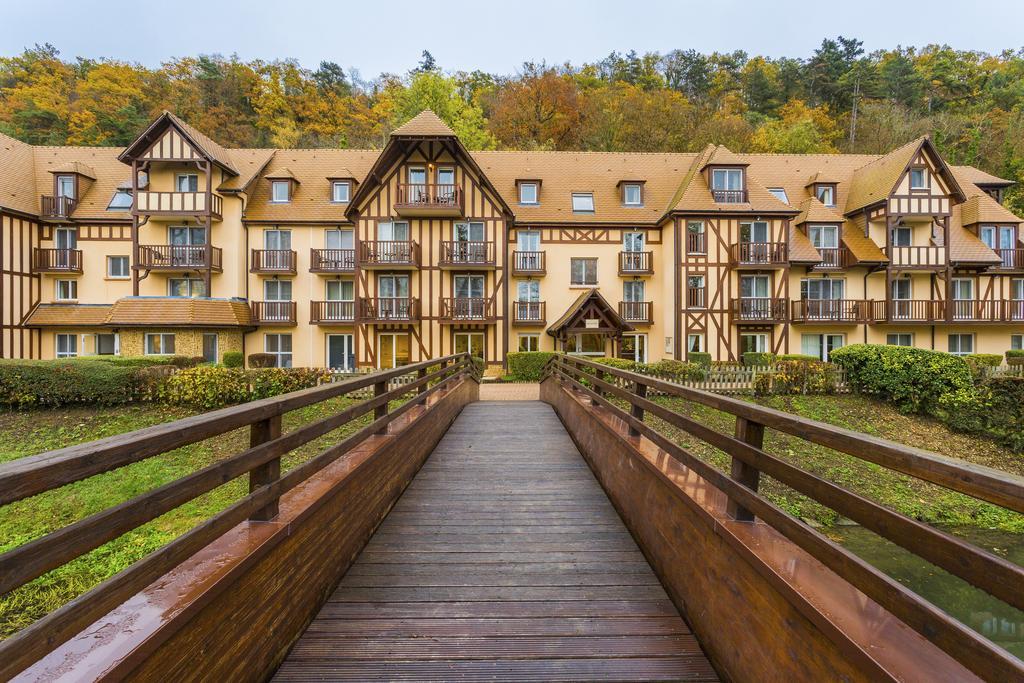 Karma Manoir Des Deux Amants Aparthotel Connelles Buitenkant foto